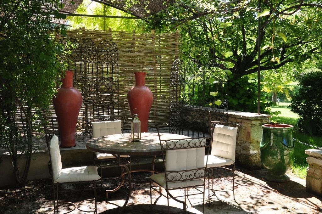 Bed and Breakfast Le Mas En Provence Entrechaux Экстерьер фото