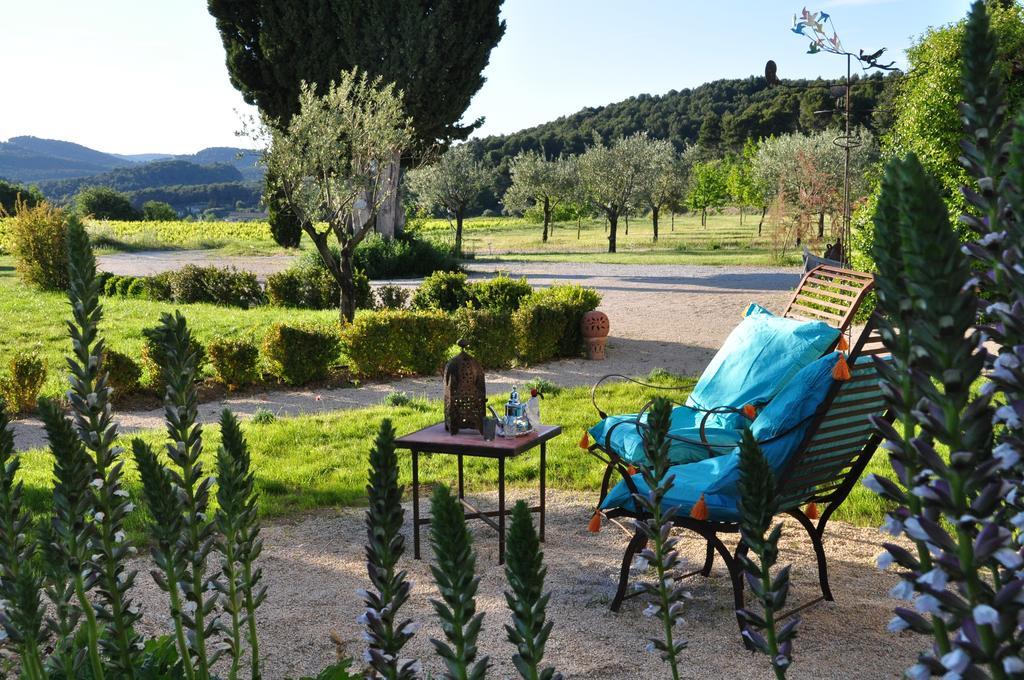 Bed and Breakfast Le Mas En Provence Entrechaux Экстерьер фото